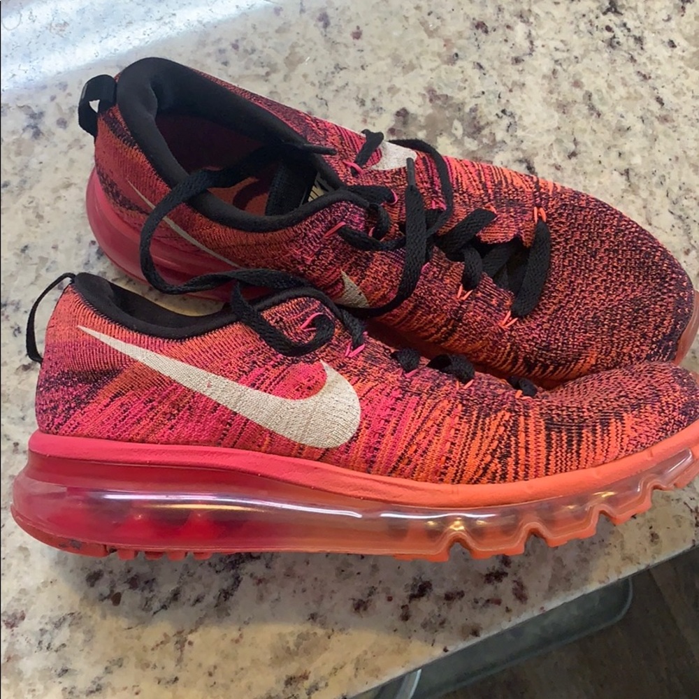 Nike flyknit max size 7.5
